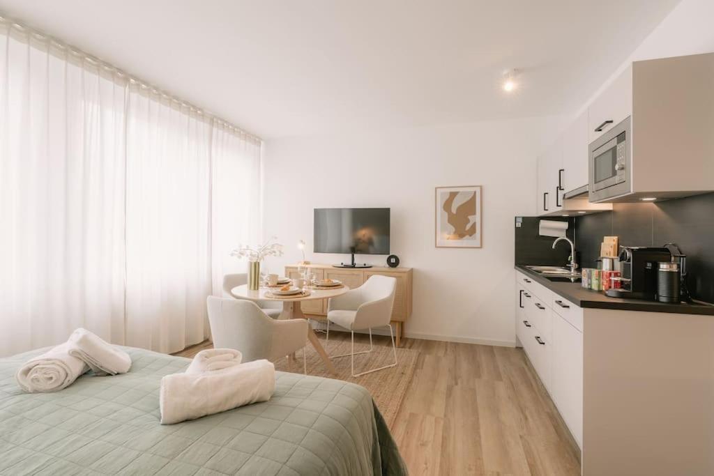 5 Min Central Apartment - Opera ไบรอยท์ ภายนอก รูปภาพ